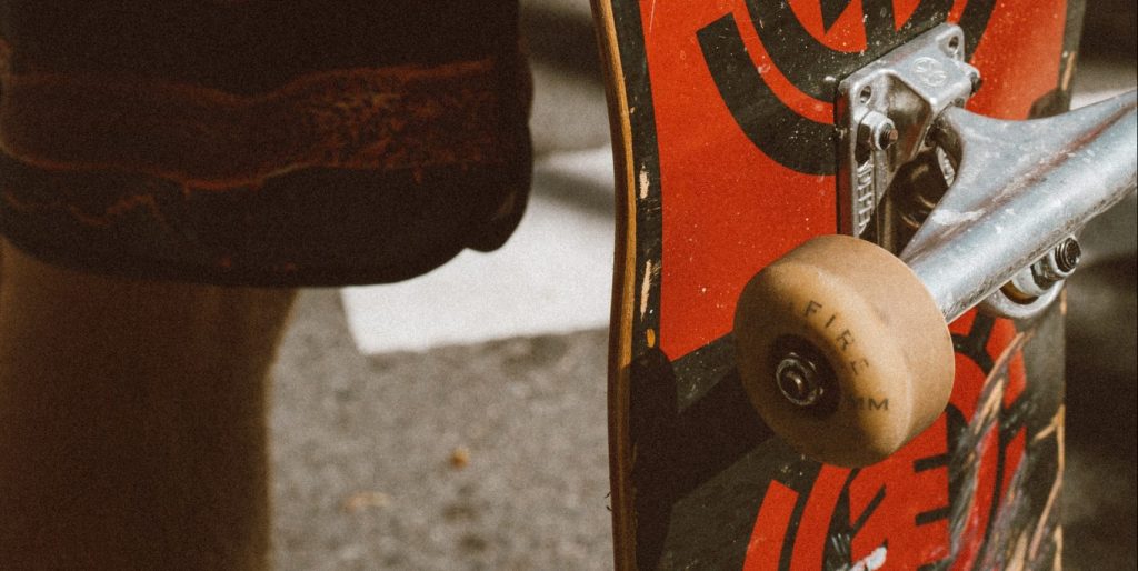 Good cheap skateboard bearings in a skateboard wheel